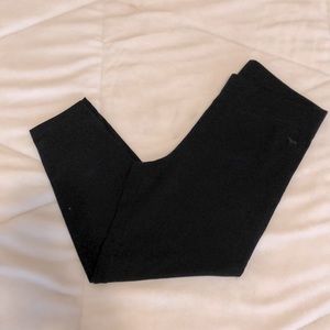 PINK Victoria’s Secret Yoga Leggings Cropped. Cotton